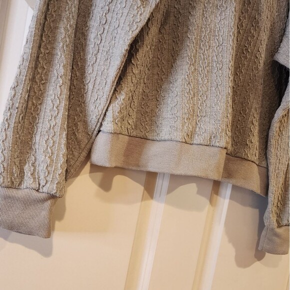 Shein stretchy gray textured sweater top M - Picture 3 of 4